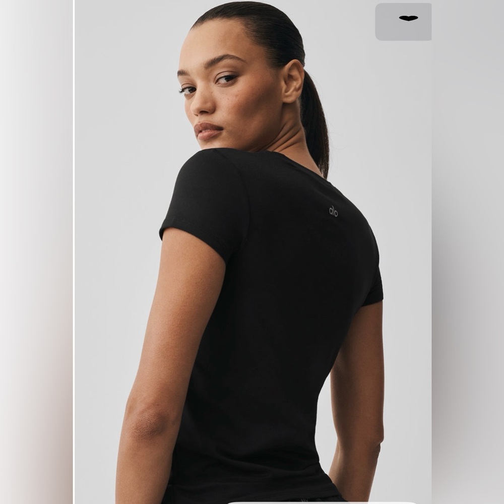 NEW $74 Alosoft Finesse T-Shirt Size Small